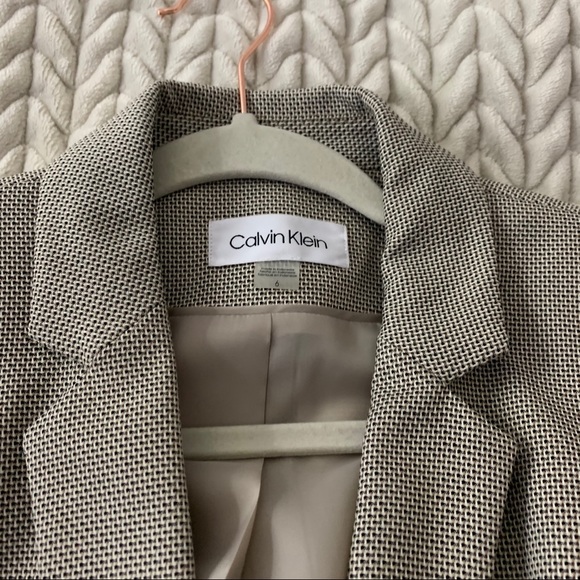 Calvin Klein blazer - Picture 3 of 6